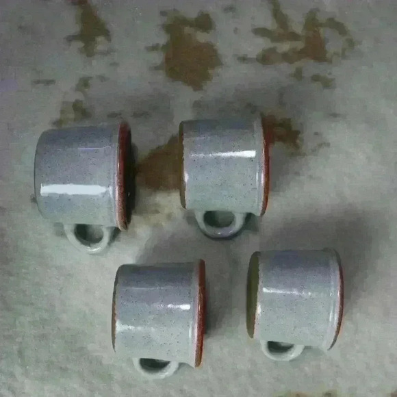 VINTAGE TREASURE CRAFT Glazed Earthenware Handmade 1980s Set of 4 Mugs Handles - Picture 5 of 11